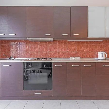 3- Sea View Luxury In The Center Of Rhodes! Appartement