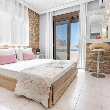 3- Sea View Luxury In The Center Of Rhodes! Appartement